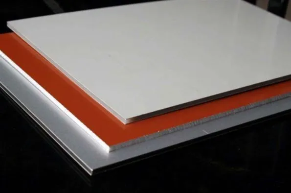 Plastična kompozitna čelična ploča